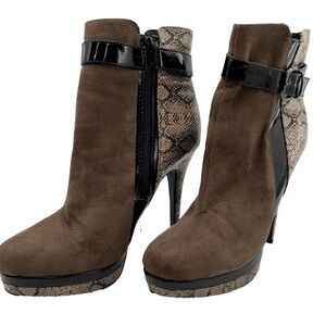 Call it Spring Closed Toe Faux Leather Zip Up Ankle Boots Women’s Size 10